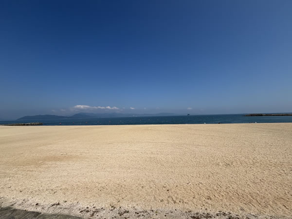 御立岬　海水浴